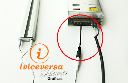 latiguillo escaparate led